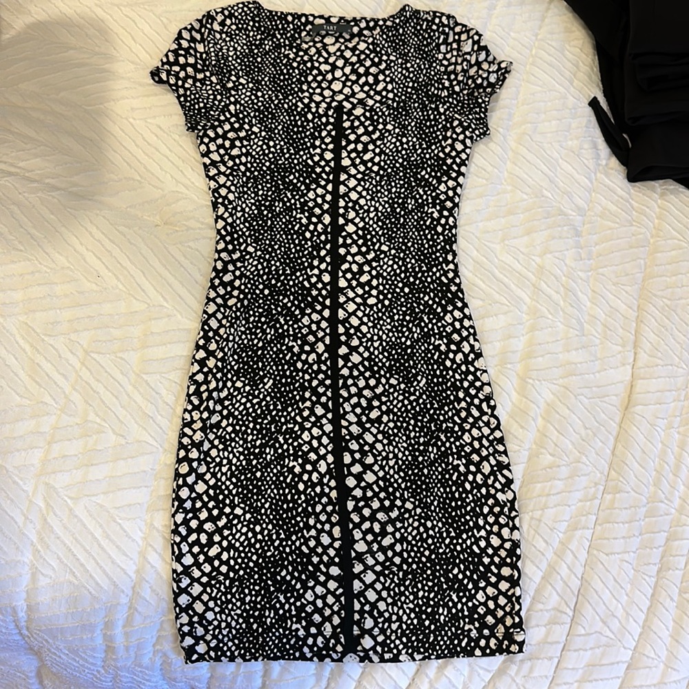 Black and whites women’s bodycon dress